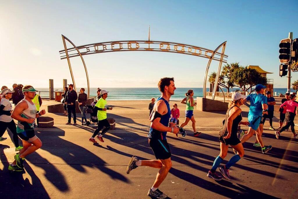 Hilton Surfers - 4bd Large Views * Gold Coast
