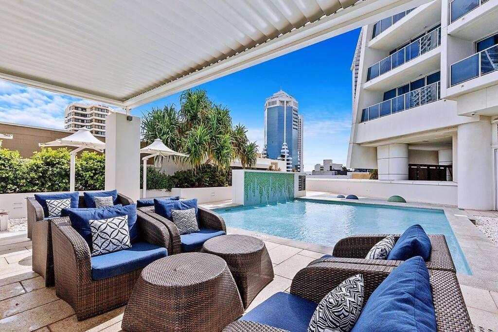 Apartment Hilton Surfers - 4bd Large Views
