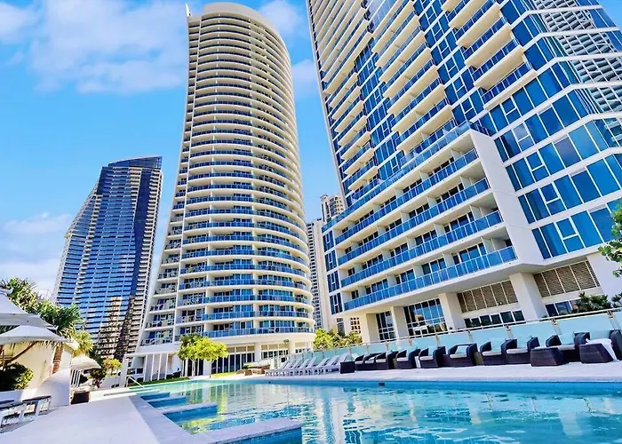 Hilton Surfers - 4Bd Large Beach Views
