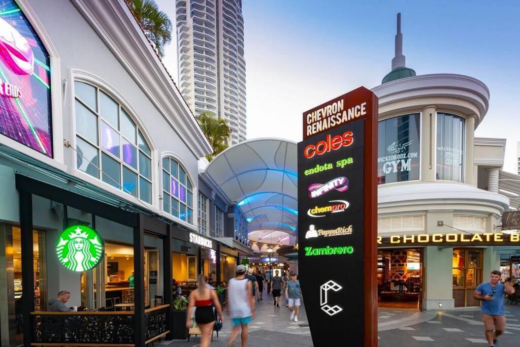 Hilton Surfers - 4bd Large Views Apartment Gold Coast